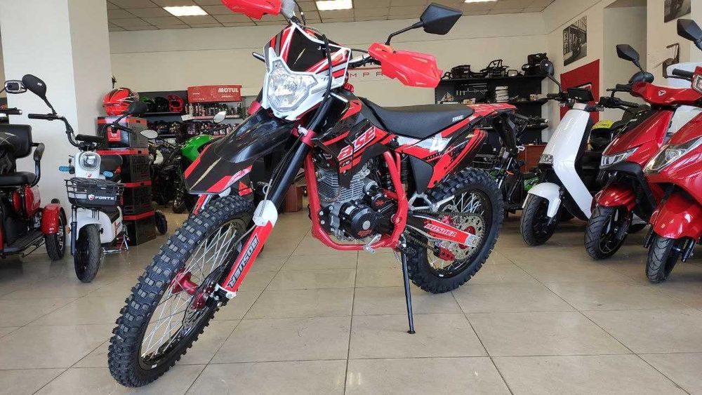 Новий Мотоцикл BSE J10 Enduro в Арт мото Житомир