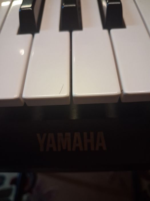 Venda de piano yamaha