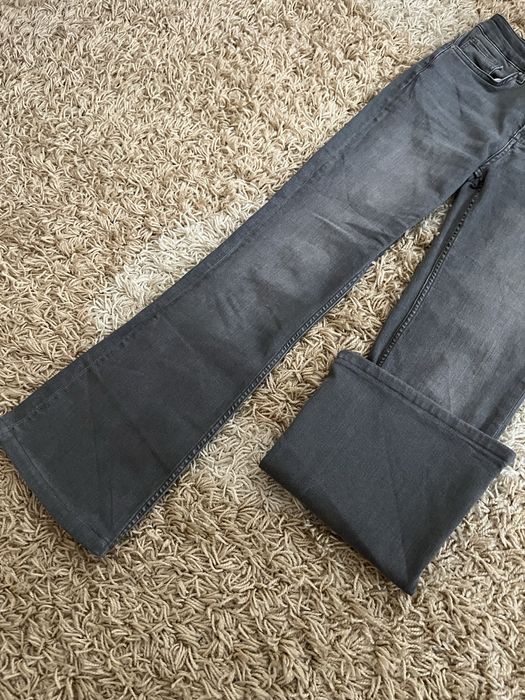 Джинсы Bootcut