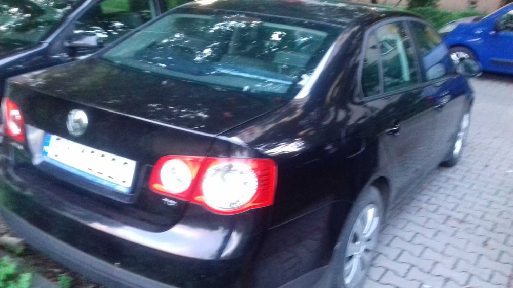 samochód sobowy marki vw jetta
