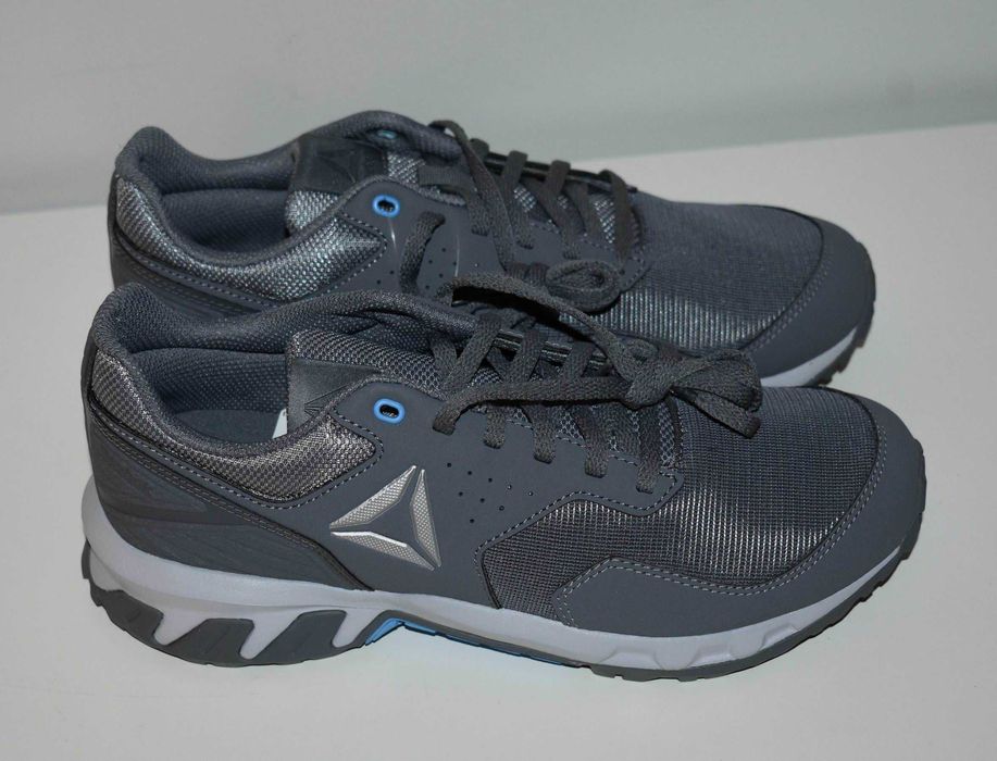 Buty sportowe firmy Reebok rozmiar 38,5 - nowe