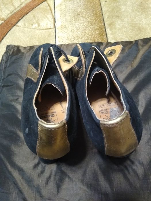 buty koturny rozmiar 39 czarno zlote