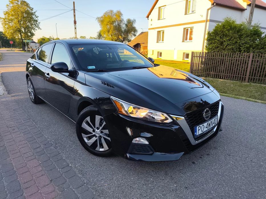 Nissan Altima