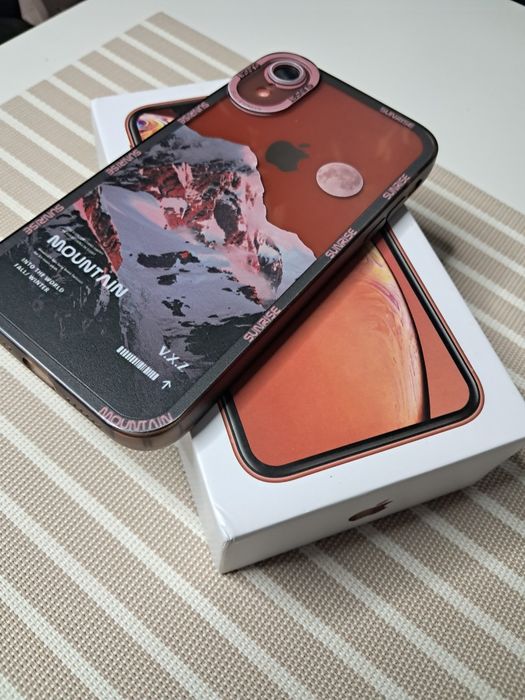 Apple Iphone XR Coral, 128 GB,80 %-батарея.Документ і коробка є.