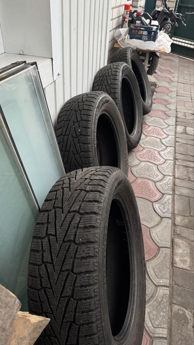 Топ 225/60/18 NEXEN Зимова гума. Покришки. Шини