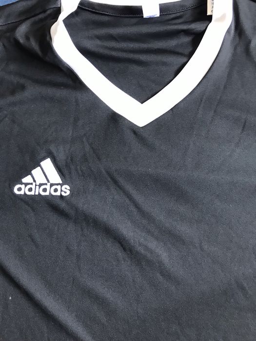 Camisola desporto adidas nunca usada