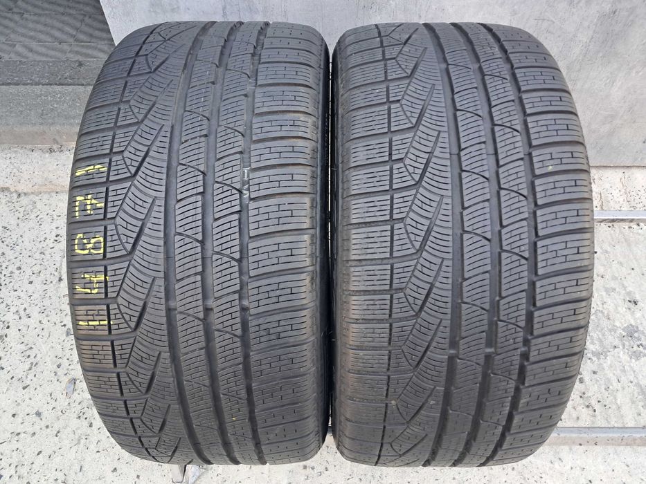 Резина зимова 80% протектор Pirelli 275/35 R19 Sottozero winter 270 serie II