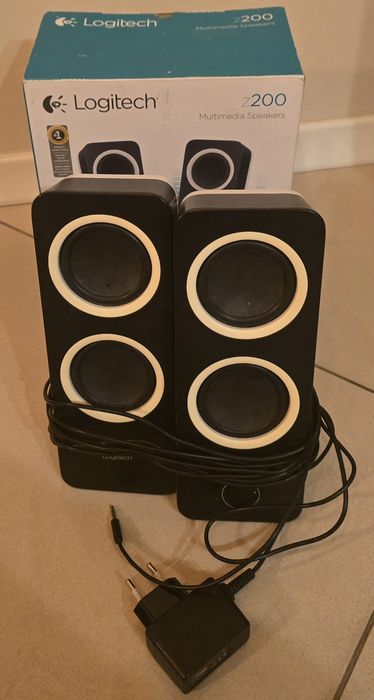 Głośniki Logitech Z200 2.0 w kolorze czarnym
Stan: używane, w