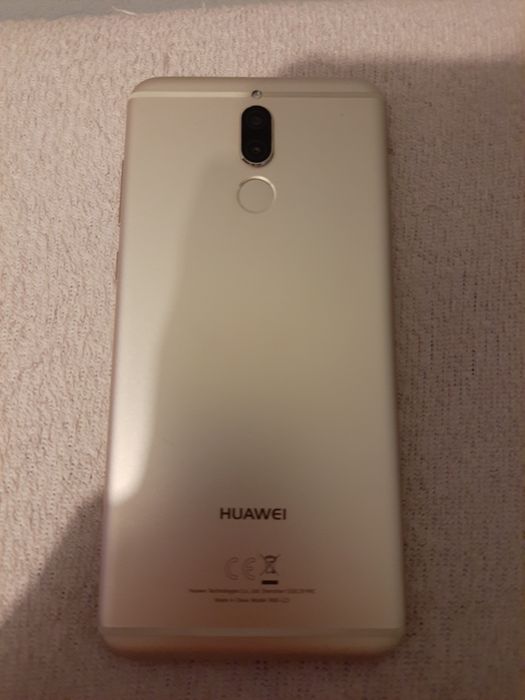 Telefon Huawei Mate10 lite