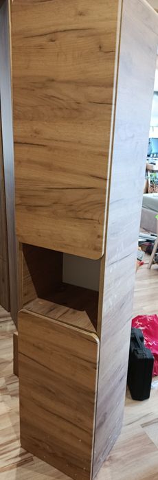 Słupek szafka łazienkowa