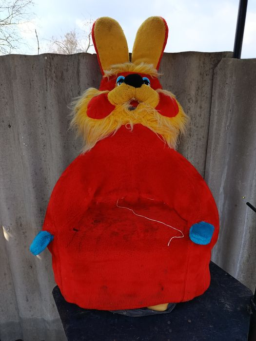 Продам крісло заєць