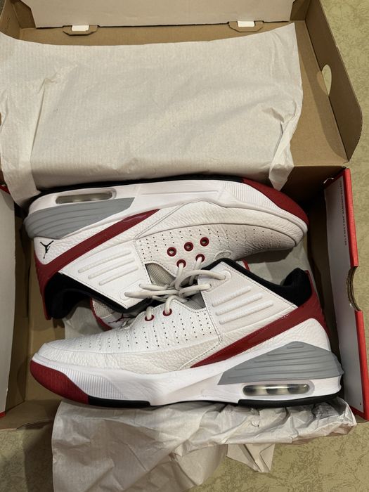 JORDAN max aura 5 оригинал