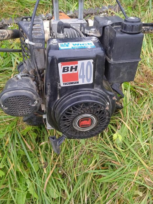 Продам сегменту косилку Holder