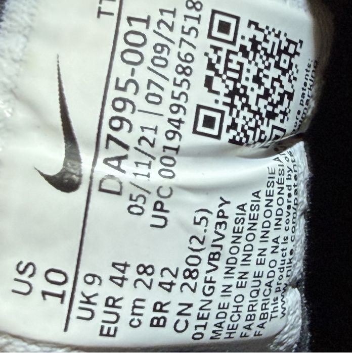 Nike Adidas кросовки кросівки