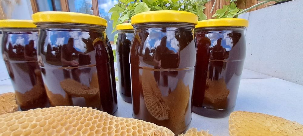 Miód  spadźowy bardzo dobry