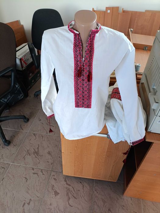 Продам вишиванки, блузки, майки