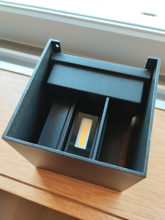 Vendo candeeiro de exterior