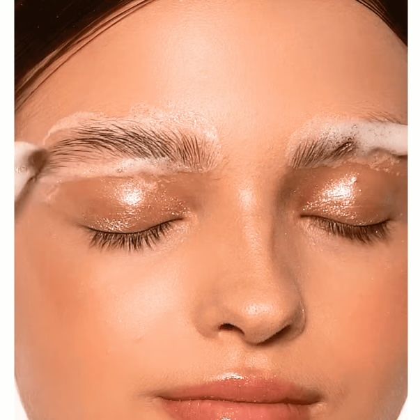 Оптом Elan очищаюча пінка детокс для брів з антибактеріальним ефектом