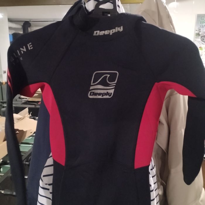 Fato surf deeply63824722946433120