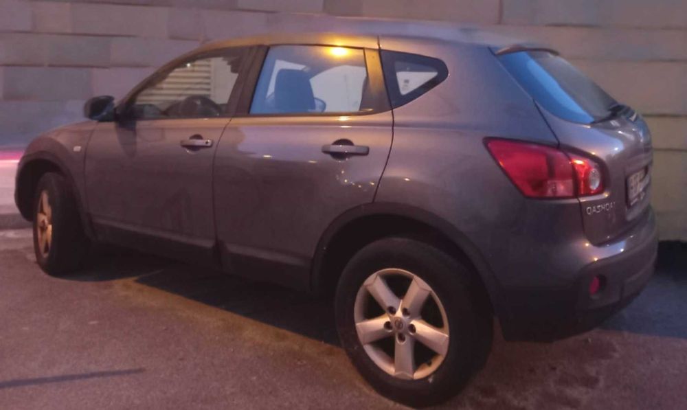 Nissan Quashqai 1.5 Dci - 08