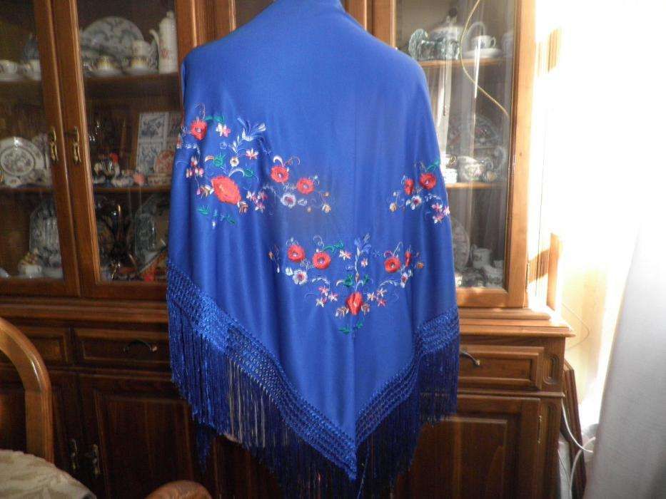 Xailes bordados novos