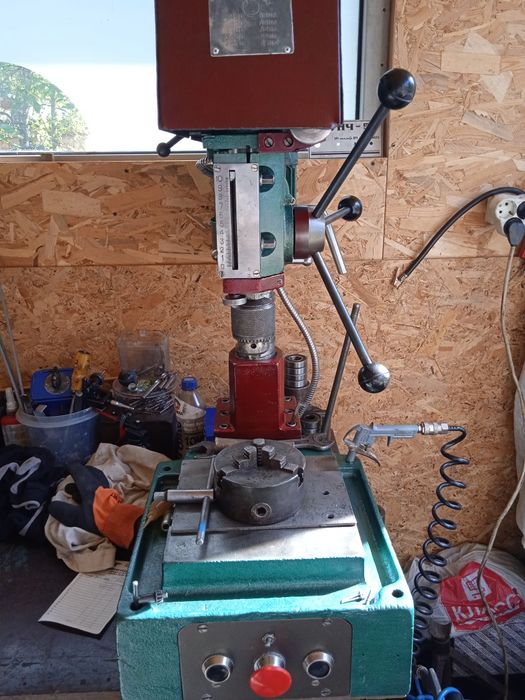 Лещата,тиски фрезерные,станочные