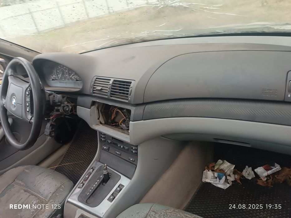 Розборка Bmw e46 323 i седан M52B25TU 2.5 бензин по запчастям автомат
