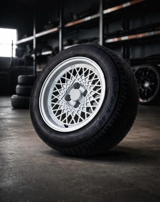 Jantes estilo BBS 14x7 com pneus