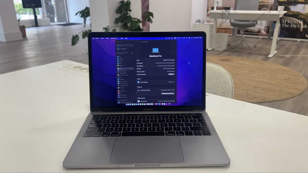 MacBook Pro 13” (2019) – i5 Quad-Core