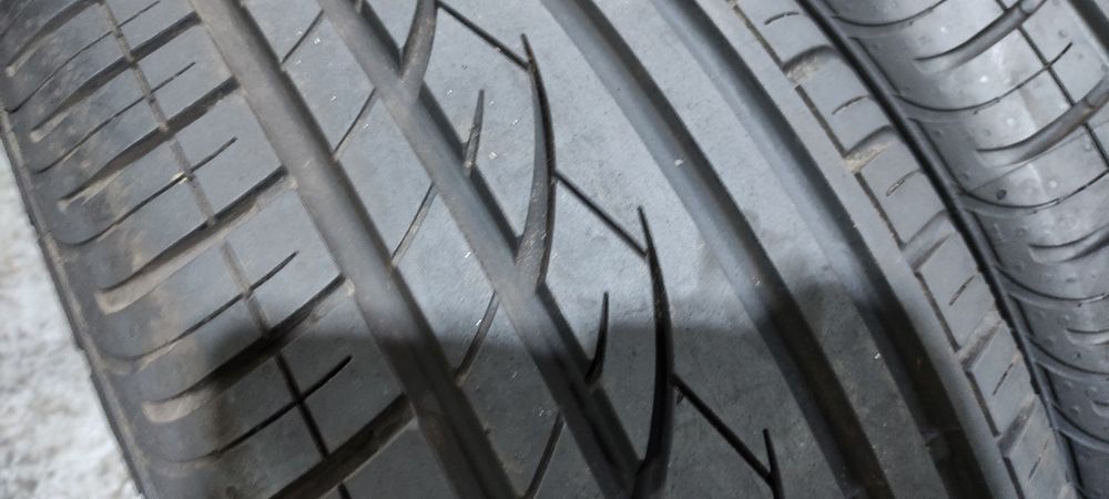 Pneus 255 55 r18 semi novos