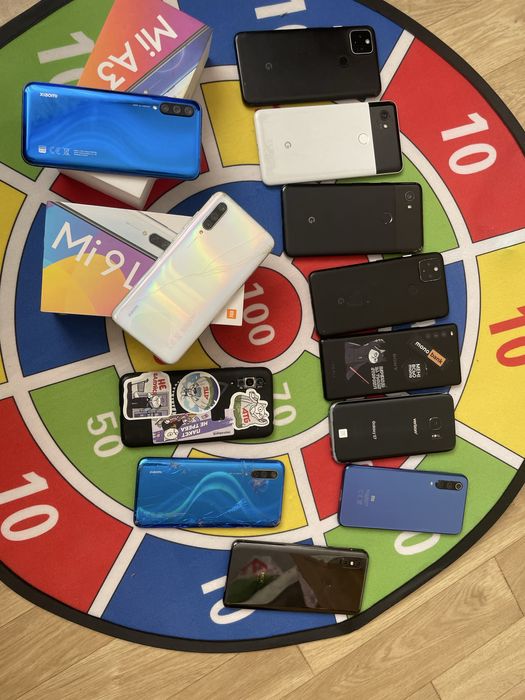 Продам телефони