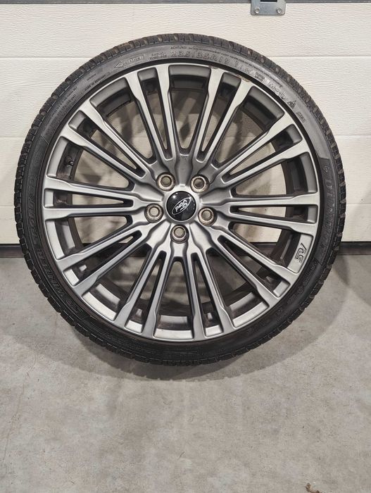 Felgi koła Ford Focus RS 5x108 19" 8" ET50