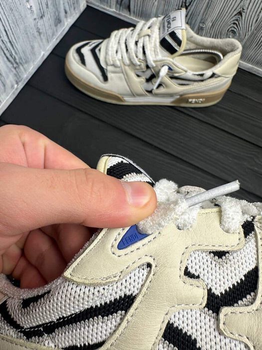 Fendi кросівки оригінал люкс бренд спорт casual