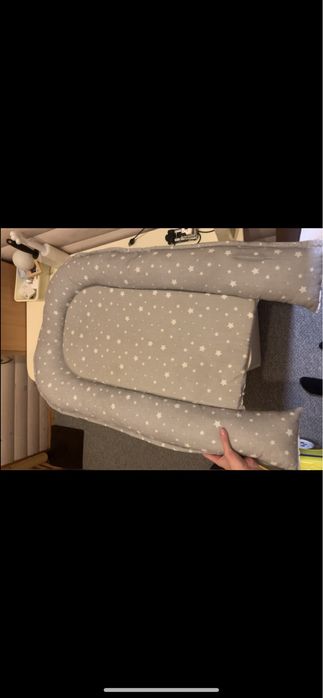 Кокон для новонародженних лежанка