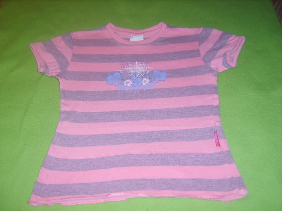 bluzeczka z krótkim rękawem roz 104