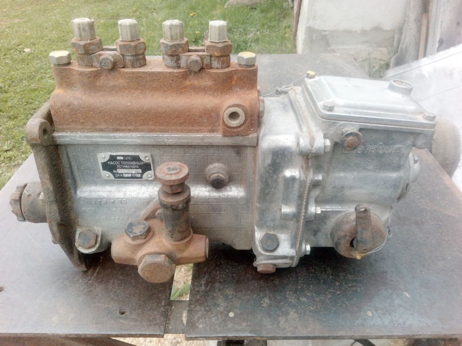 Продається паливний насос .Новий.