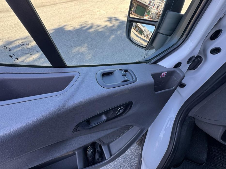 Ford Transit L2H2 2.0
