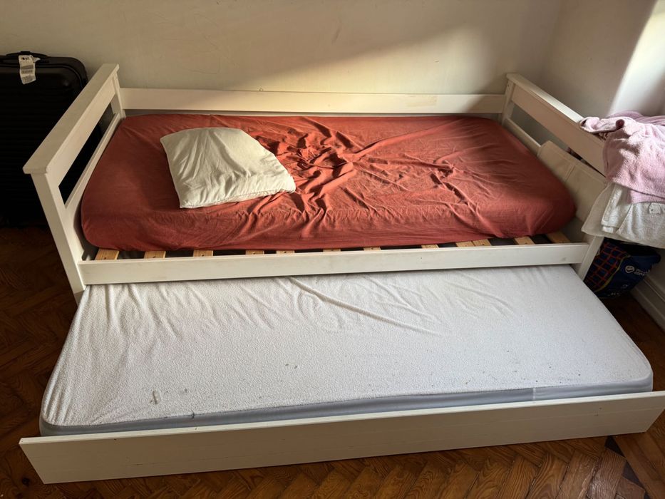 Cama dupla mais colchao