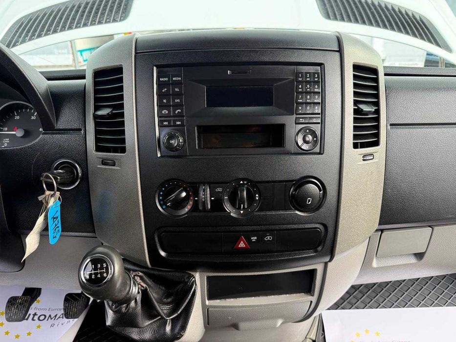 Mercedes-Benz Sprinter 2017p.
