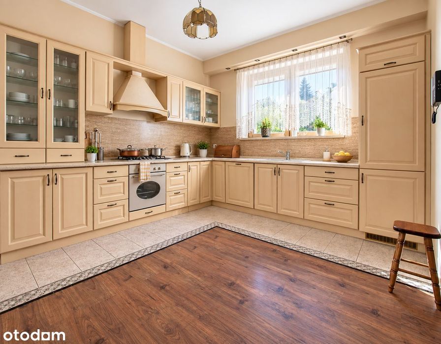 Dom wolnostojący | duży ogród | garaż | działka 1204 m² |