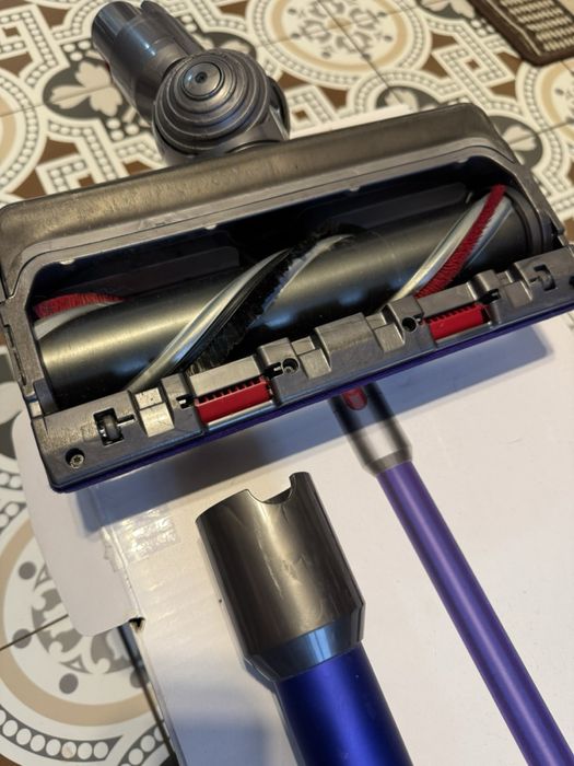 Ручний пилосос,акумуляторний пилосос Dyson v11