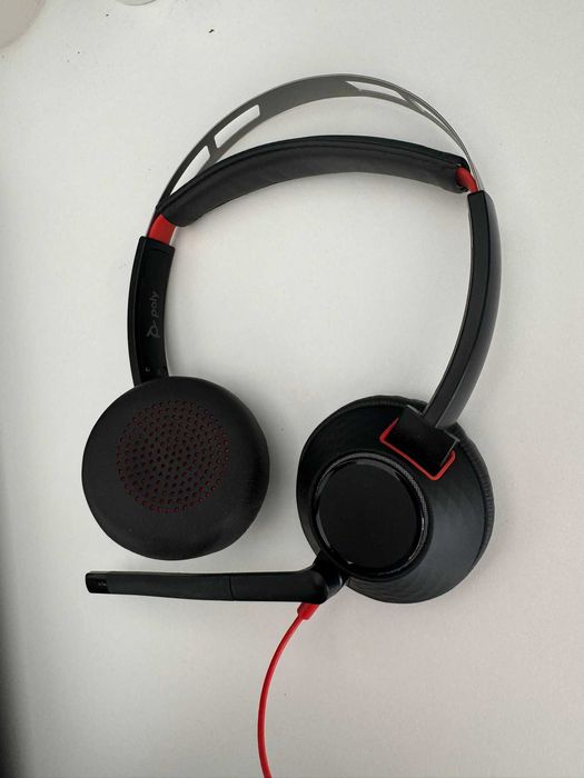 Auricular Poly Blackwire 5220 USB microfone com cancelamento de ruído