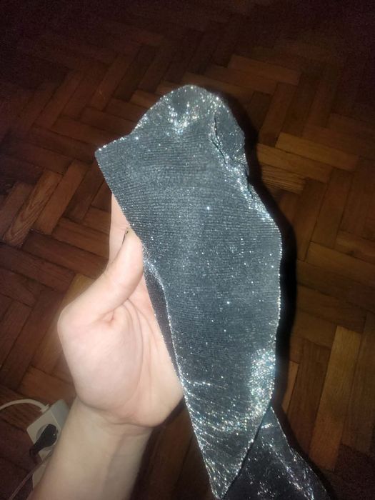 piękne rajstopy studniówkowe