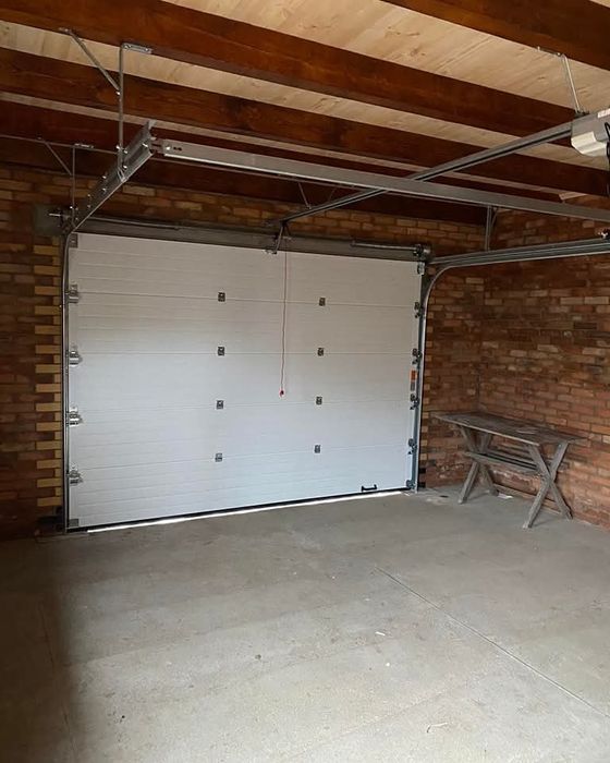 Секційні ворота в наявності різні розміри, гаражні ворота, автоматичні