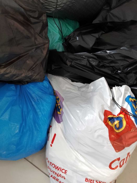Odzież używana polska zbiórka niestort