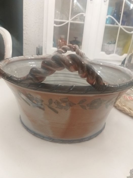 Piękna,ceramiczna,ręcznie robiona i malowana waza z sygnaturą