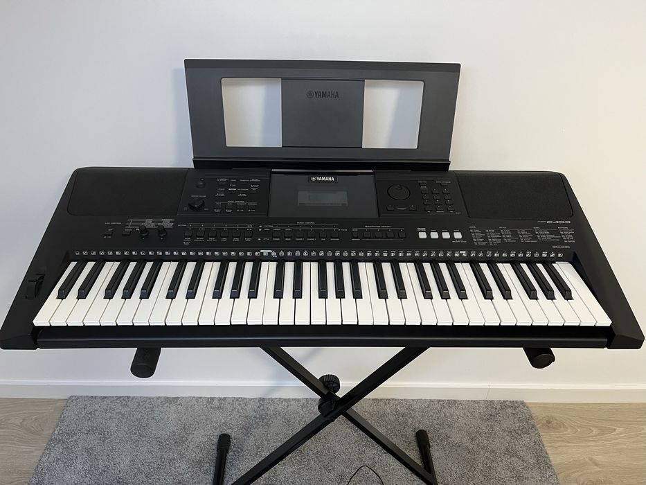 Orgão Yamaha PSR- E 453