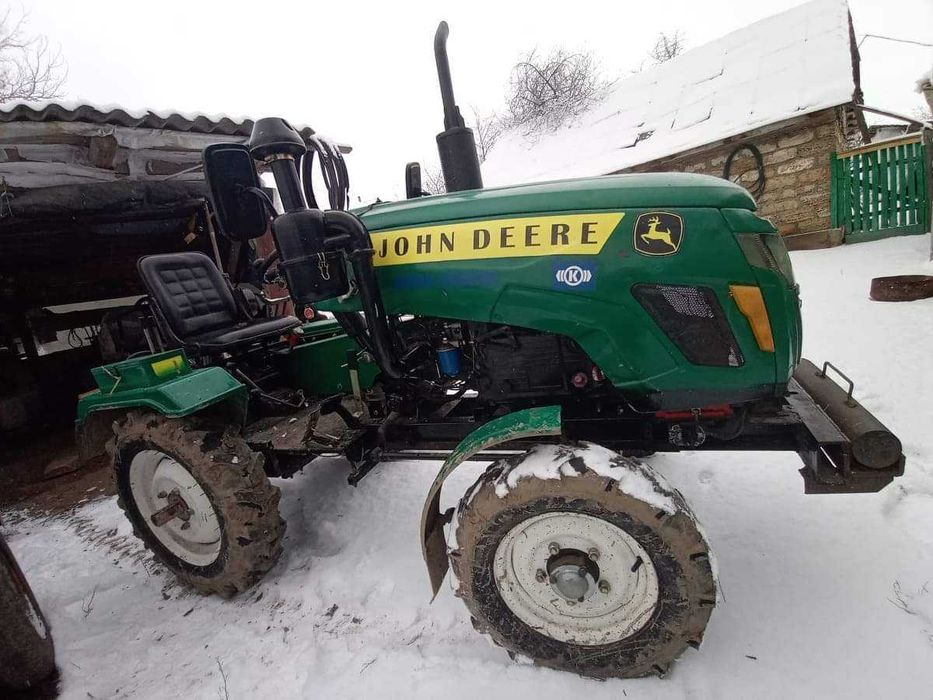 Продам мото трактор, 18к.с.   В комплекті фреза 1.40 Торг присутній