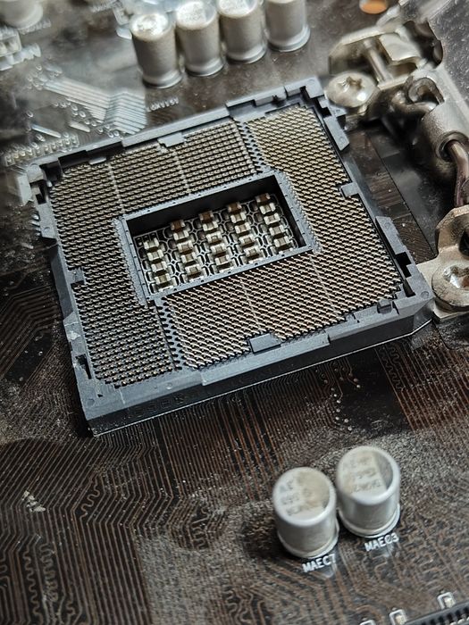 Материнська Плата GIGABYTE GA-Z170-D3H під ремонт/ на запчастини