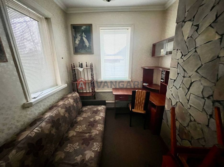 Здам доглянутий цегляний будинок у районі Казбет, вул. Василини.